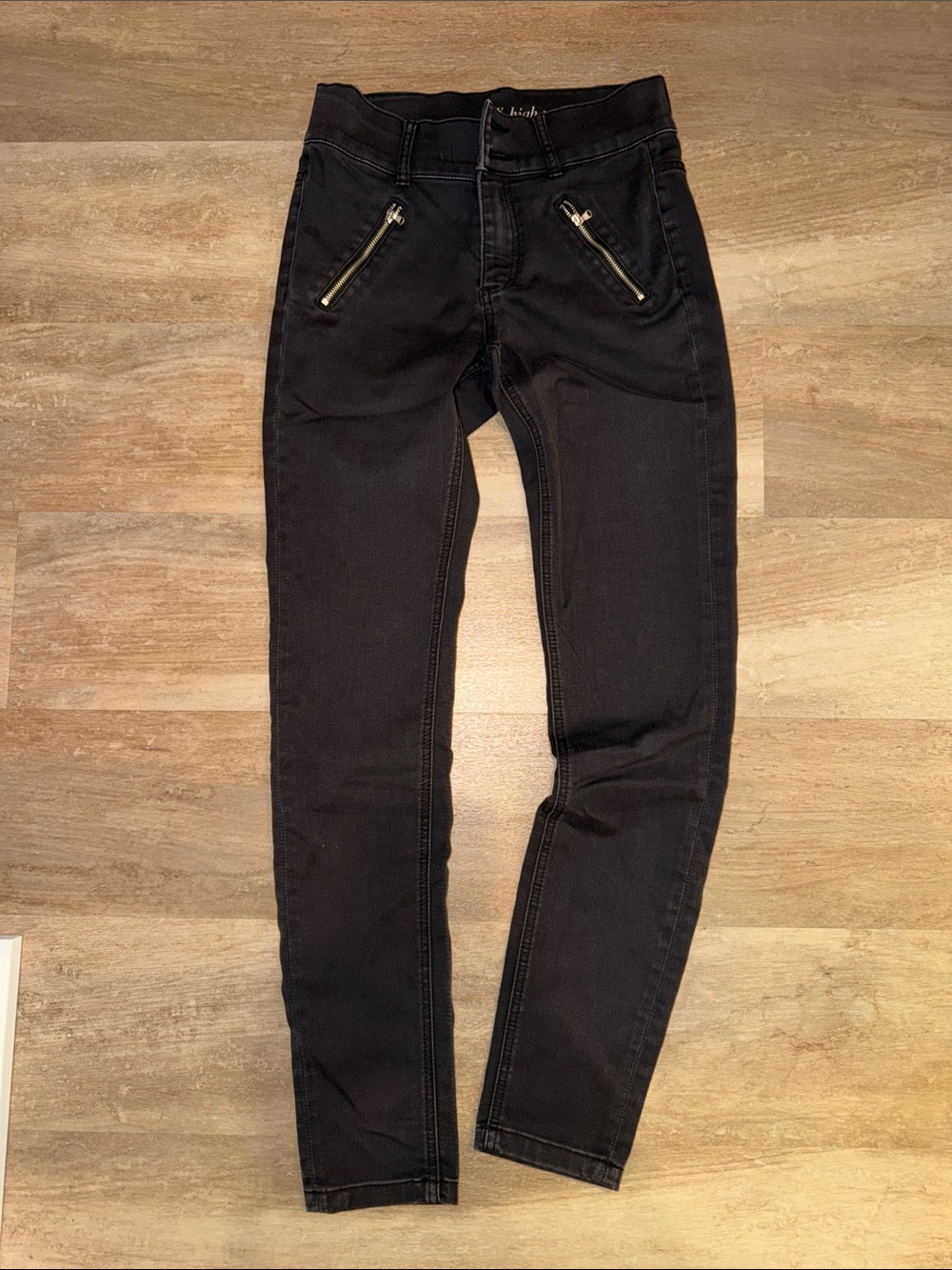 New York & Company Black Skinny Jeans with Zip Pocket Detail